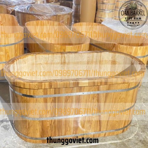 SO SÁNH BỒN TẮM GỖ NGỌC AM VỚI BỒN TẮM GỖ PƠ MU CAO CẤP