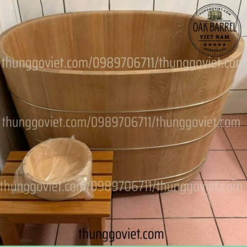 LỢI ÍCH KHI LỰA CHỌN BỒN TẮM GỖ NHẬT VÀ BỒN TẮM GỖ TUYẾT TÙNG ĐỎ CHO SPA CAO CẤP