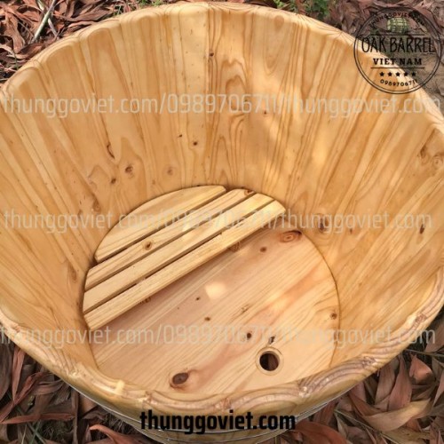 ƯU NHƯỢC ĐIỂM BỒN TẮM GỖ TRÒN – GIẢI MÃ LỰA CHỌN THỜI THƯỢNG CHO PHÒNG TẮM VIỆT