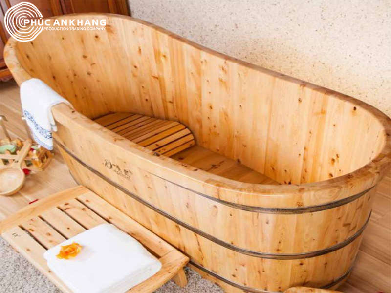 bồn tắm Oval bằng gỗ