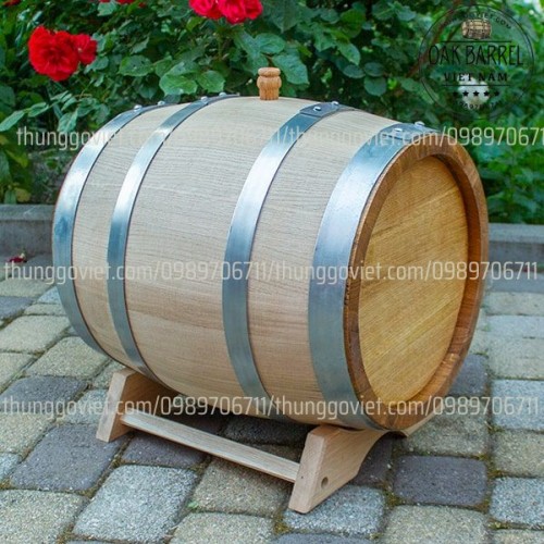 THÙNG GỖ SỒI NGA NGÂM RƯỢU GẠO VIỆT NAM CHO HƯƠNG VỊ GÌ?