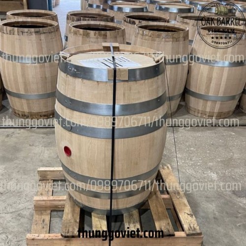 QUY TRÌNH Ủ RƯỢU WHISKY BẰNG THÙNG GỖ SỒI