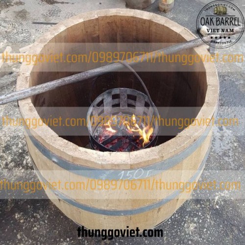 THÙNG GỖ SỒI – CÔNG DỤNG, CÁCH CHỌN VÀ BÁO GIÁ MỚI NHẤT 2025
